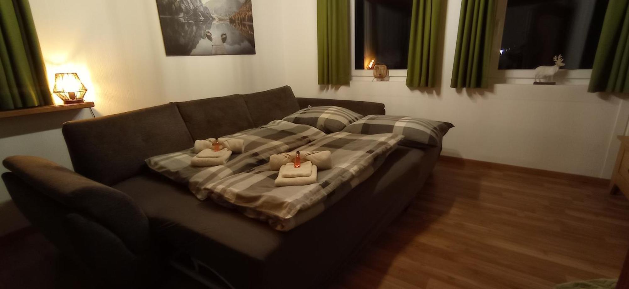 Haus Elli Apartment Грайфенбург Екстериор снимка
